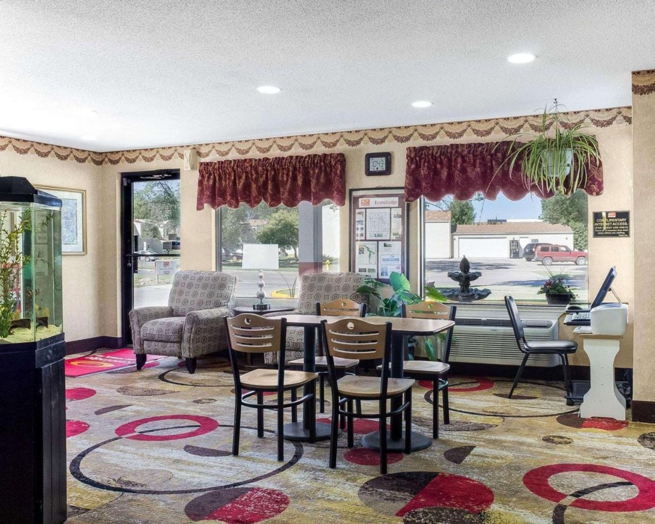 Econo Lodge Гранд-Форкс Екстер'єр фото