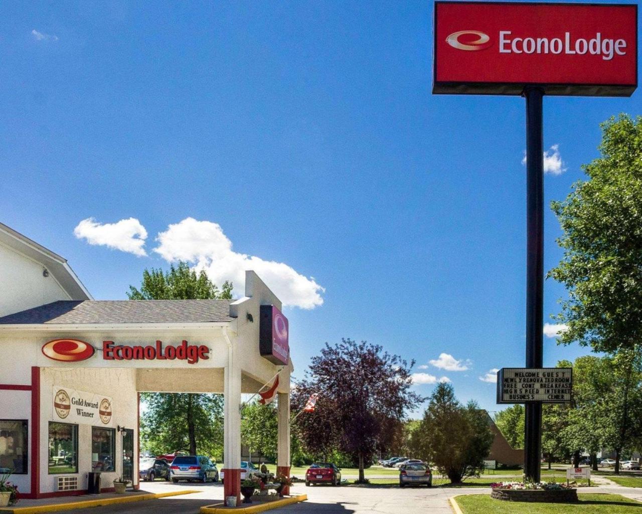Econo Lodge Гранд-Форкс Екстер'єр фото